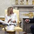 Criticada por Trump, Meloni pede 'normalidade' em relação EUA-Itália