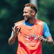 Neymar adota postura mais discreta e aceita reserva na Seleção