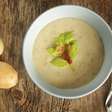 Inverno e sabor: chef ensina receita de sopa simples para aquecer os dias frios