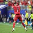 Cannavaro revela pedido para que Cristiano Ronaldo não se aposente: "Aproveite o futebol"
