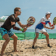 Corrida, futevôlei e beach tennis: 5 lesões comuns causadas por esportes na areia