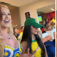 Virginia Fonseca vibra com gol de Vini Jr. na Copa