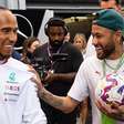 Neymar usa lema de Hamilton após voltar a jogar na Copa e recebe apoio do piloto nas redes
