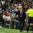 Técnico do México admite surpresa com postura tcheca e enaltece Ochoa: "Uma lenda"
