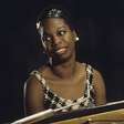 Beatles tiveram sorte e não eram excepcionalmente talentosos, segundo Nina Simone