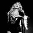 "Read My Lips": ouça e veja letra e tradução da música da Madonna e Feid!