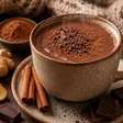 Chocolate quente termogênico: receita saudável para aquecer os dias frios