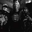 Raimundos lançam clipe com bastidores de turnê com Guns N' Roses