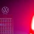 Volkswagen planeja ampliar demissões para 100 mil postos de trabalho