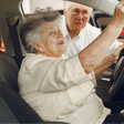 Idosos terão desconto na compra de carros? Projeto volta aos holofotes, mas realidade é outra