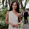 Luxo! Zoë Kravitz mostra, pela primeira vez, anel de noivado com Harry Styles