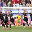 Com gol nos acréscimos, Canadá vence África do Sul e se classifica para as oitavas da Copa