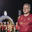 Sport demite Márcio Goiano e vai em busca de novo treinador para buscar o acesso