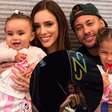 Luxo na Copa! Bruna Biancardi embarca com os filhos de Neymar em jatinho personalizado do craque e detalhes roubam a cena