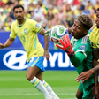 Filho de pai ganês e mãe japonesa: saiba quem é Zion Suzuki, goleiro do Japão de 23 anos que garantiu a permanência do Brasil na Copa do Mundo 2026