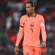Van Dijk lamenta eliminação da Holanda: "Momentos terríveis para um jogador"