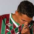 Thiago Silva se apresenta no Centro de Treinamento e inicia treinos no Fluminense