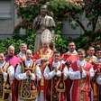 Papa faz último apelo para grupo tradicionalista não ordenar bispos e evitar cisma