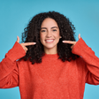 4 sinais de que os energéticos podem estar prejudicando seus dentes