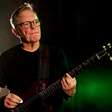New Order: dois integrantes se afastam das turnês por tempo indeterminado