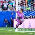 Quem é o goleiro do Paraguai herói da classificação contra a Alemanha?