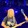 Metallica contraria censura e toca música que fala sobre assassinato da esposa por ciúmes