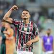 Thiago Silva antecipa fim das férias e se junta ao elenco do Fluminense