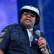 Vocalista do Village People morre aos 74 anos