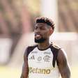 Flamengo se blinda e tenta minimizar perdas no elenco