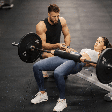 Está treinando com a carga certa? Veja como definir o peso ideal para ganhar massa muscular