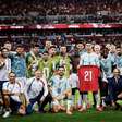Jogadores de Portugal homenageiam Diogo Jota após classificação