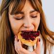 Saiba quais alimentos evitar antes de dormir para melhorar sua saúde