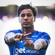 Cruzeiro vence Defensor em amistoso de pré-temporada