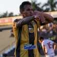 Novorizontino domina, bate Atlético-GO e assume a ponta da Série B