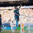 França supera tarde de Libertadores, elimina o Paraguai e vai enfrentar Marrocos nas quartas da Copa