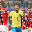 Bruno Guimarães entra em lista rara de pênaltis perdidos pelo Brasil em Copas