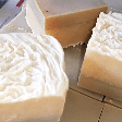 Sabão caseiro com óleo usado que leva pouca soda e espuma demais, para uma limpeza completa