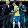 Arrogância do Brasil no futebol contrasta com imagem de país alegre, diz comentarista inglês
