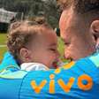 Filha de Neymar e Bruna Biancardi, grávida pela 3ª vez, Mel faz 1 ano; web aponta melhor presente em dia de jogo decisivo do Brasil na Copa 2026: 'Papai tem que...'