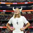 Usado até por Haaland, capacete com chifres nunca fez parte da cultura viking; entenda