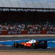 F1: Hamilton celebra pódio em Silverstone e admite dificuldades com a Ferrari