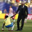 Entre lágrimas e menos talento, seleção brasileira mantém Ancelotti