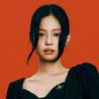 JENNIE estreia inéditas em festival e anuncia lançamento de novas músicas