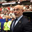 De la Fuente comemora classificação da Espanha e destaca: "final antecipada"