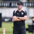 Corinthians intensifica preparação e Fernando Diniz comanda treino tático