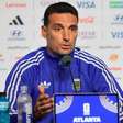 Scaloni usa eliminação do Brasil como alerta para Argentina