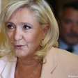 Condenada, Marine Le Pen diz que será candidata à Presidência da França