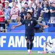Tillamn iguala marca de Pelé e Messi na Copa do Mundo