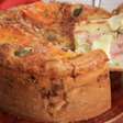 Receita rápida de torta-pizza de presunto e calabresa