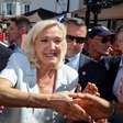 Le Pen é recebida com vaias e encurta agenda no primeiro ato após anunciar candidatura
